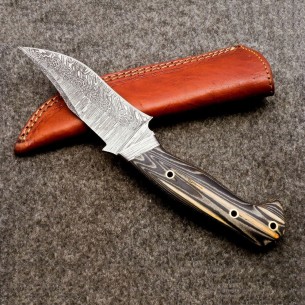 Custom Made Damascus Skinner knife Skinner Knife With Beautiful Handle & Leather Sheath